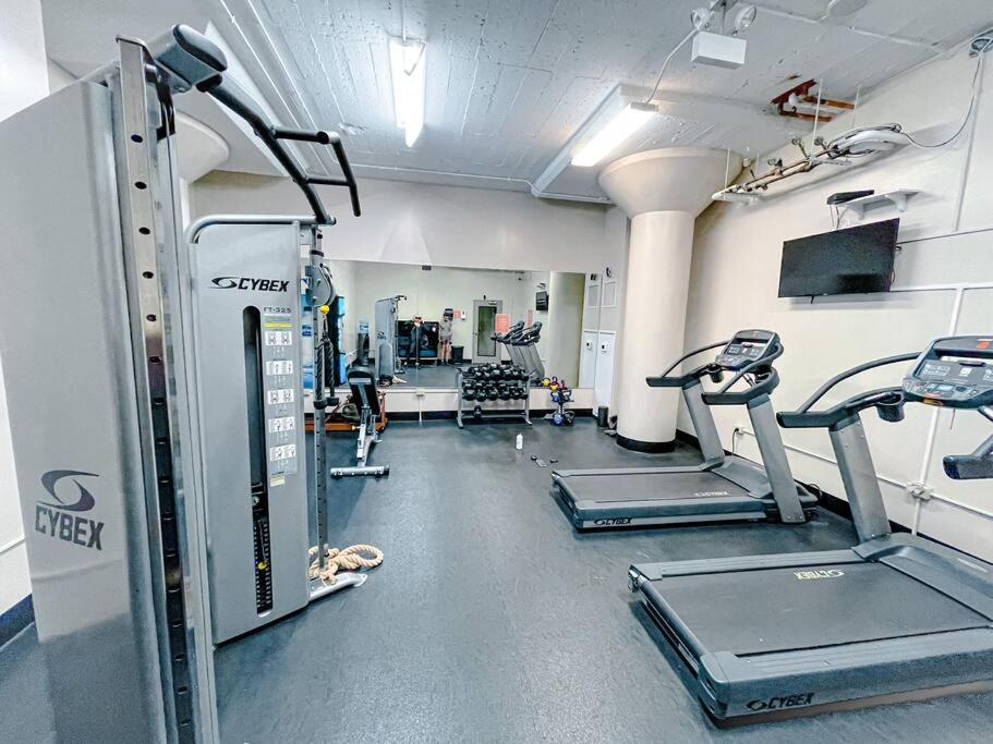 Modern 2Br In South Loop Near Soldier Field, Grant Park, Downtown, & Lakefront Trail Chicago Buitenkant foto
